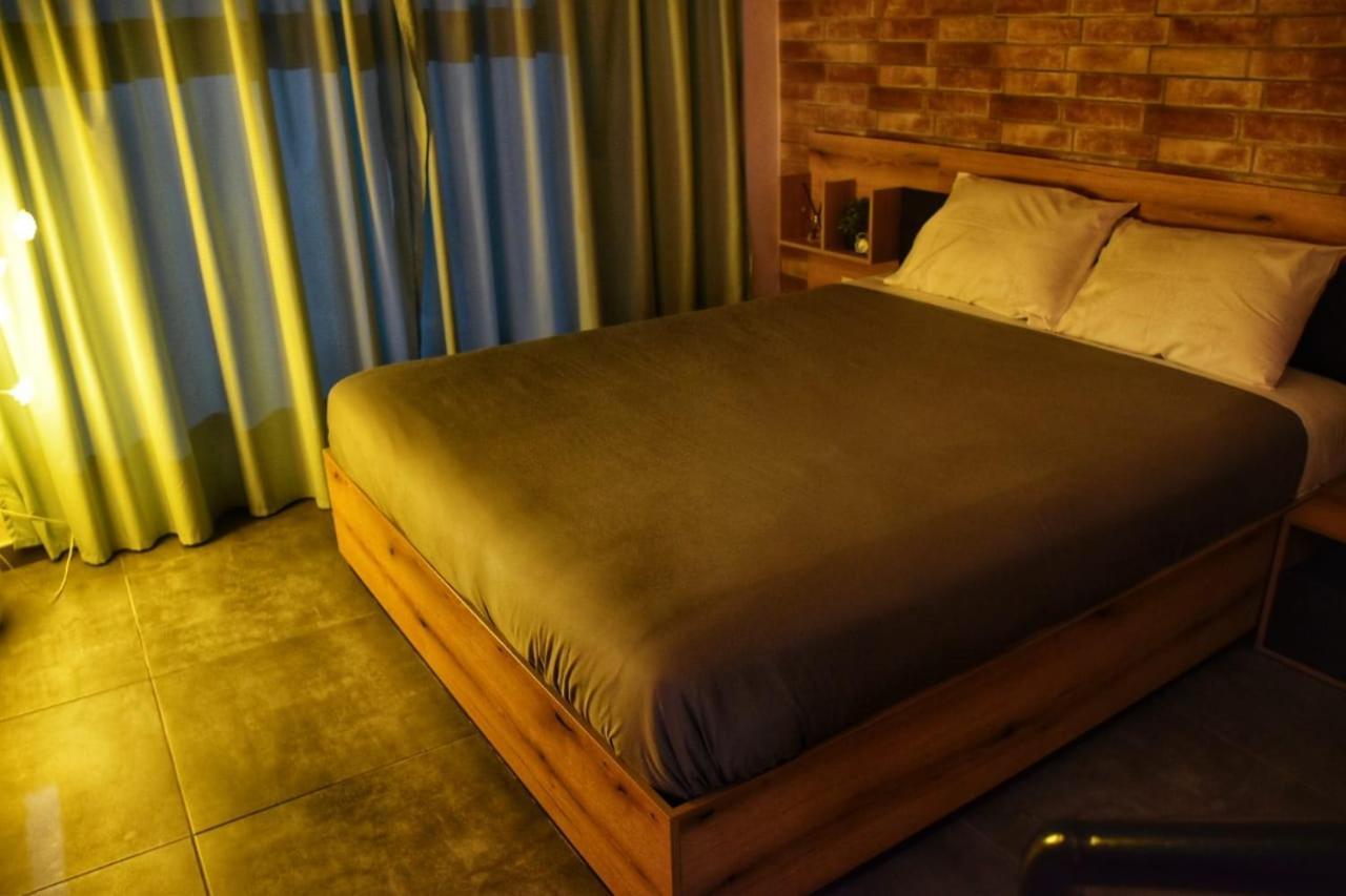 Alexander Apartment سيرس المظهر الخارجي الصورة