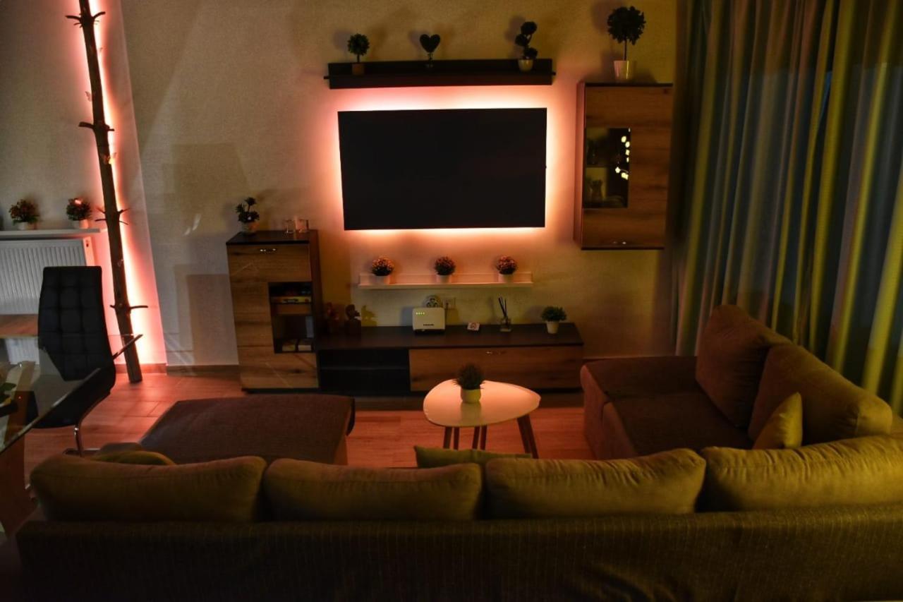Alexander Apartment سيرس المظهر الخارجي الصورة